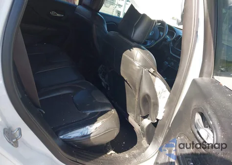 2015 Jeep Cherokee Trailhawk из США, поврежденный, VIN 1C4PJMBS2FW698926